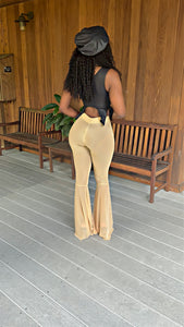 The Manifesto Leather Illusions Set (Nude)