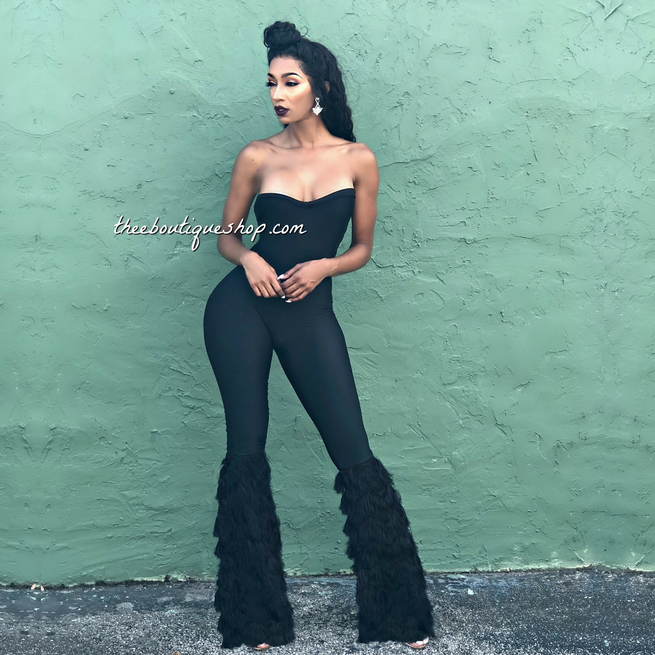 The Hollywood Shag Flare Jumpsuit (Noir)